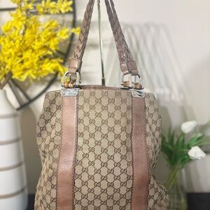 Gucci Vertical Bamboo Tote Monogram Canvas